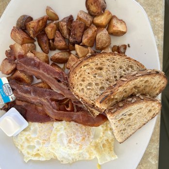 Silver Diner - Breakfast - Diners Near Me - Rockville, Maryland Silver Diner - Breakfast - Diners Near Me - Rockville, Maryland