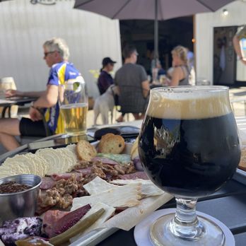 Valley House Brewing - Brewpubs Near Me - Duvall, Washington Valley House Brewing - Brewpubs Near Me - Duvall, Washington