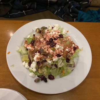 Harris Ranch - The Harris Ranch garden salad - Hotels Near Me - Coalinga, California