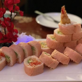 Sapporo - 7. Atlantis Roll ( 10 pieces ) and 24. Ocean Roll Amazing!!!!! - Japanese Near Me - Brooklyn, New York