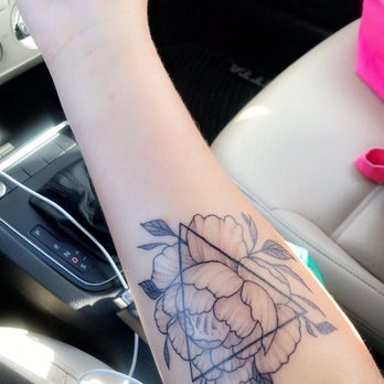 13 Arrows Tattoo - Tattoo Near Me - Pinellas Park, Florida