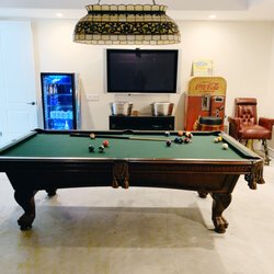 Oakridge Energy - Custom game room home add-on