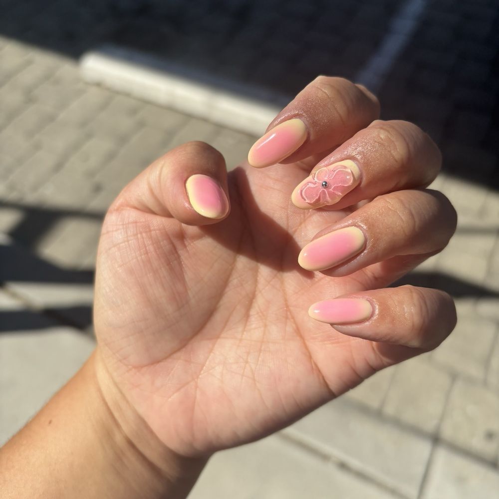 Bicolor Nail Boutique - Biogel manicure with aura design and a 3D flower - Nail Salons Near Me - Los Angeles, California Bicolor Nail Boutique - Biogel manicure with aura design and a 3D flower - Nail Salons Near Me - Los Angeles, California