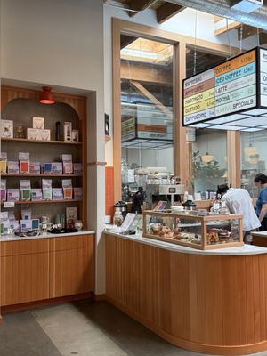 Roseline Coffee Cafe & Roastery by null