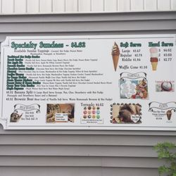Frosty's Dairy Bar - Speciality sundaes