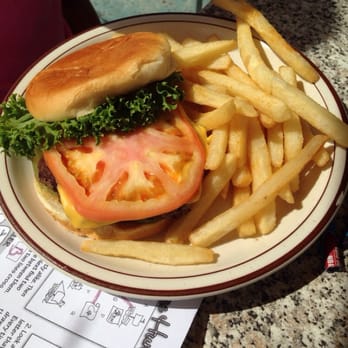 Big Daddy's  Restaurant - Seafood Near Me - Kure Beach, North Carolina