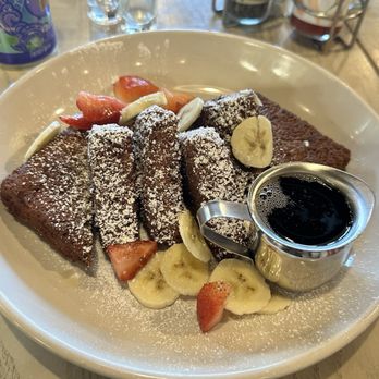 Biscuit Head - Biscuit French Toast with fresh fruit - Breakfast & Brunch Near Me - Asheville, North Carolina