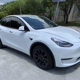 Front windshield and side windows tinted Front windshield and side windows tinted
