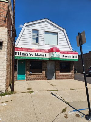 Dino's Pizza by null