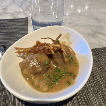 United Polaris Lounge - Meatballs - Airport Lounges Near Me - Chicago, Illinois United Polaris Lounge - Meatballs - Airport Lounges Near Me - Chicago, Illinois