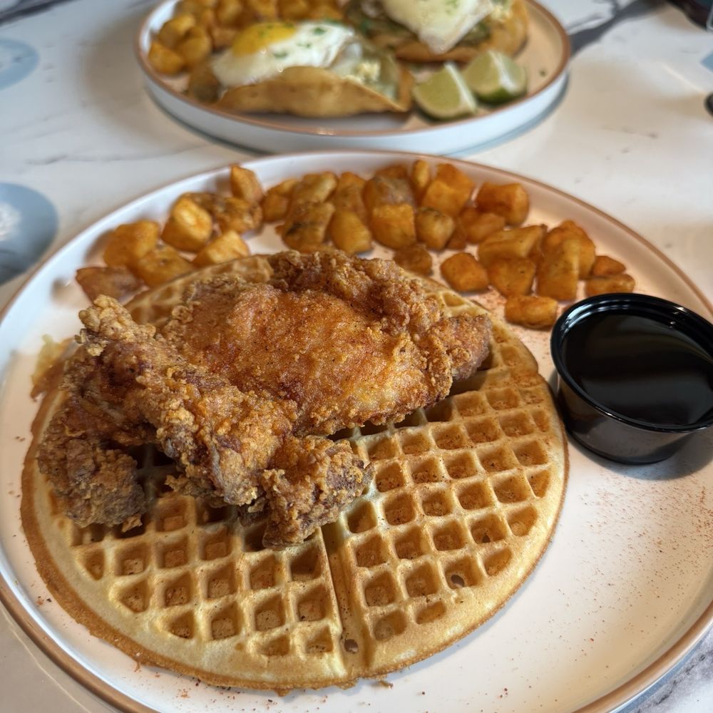 Chicken n' Waffles