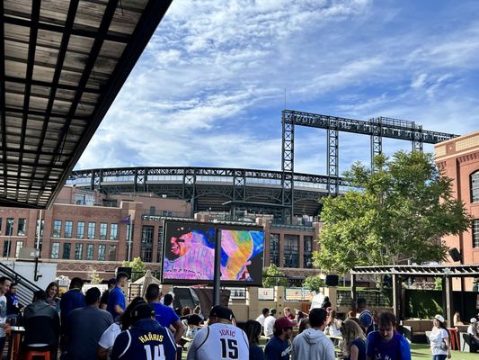 Viewhouse Ballpark by null