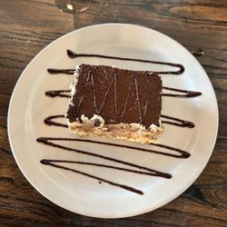 Armando's - tiramisu