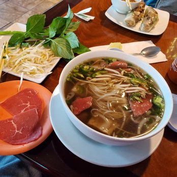 Mama Pho - Combination. pho with no beef balls. - Vietnamese Near Me - Honolulu, Hawaii Mama Pho - Combination. pho with no beef balls. - Vietnamese Near Me - Honolulu, Hawaii