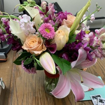 Aloha Flowers Simi Valley - Flower arrangement - Florists Near Me - Simi Valley, California Aloha Flowers Simi Valley - Flower arrangement - Florists Near Me - Simi Valley, California