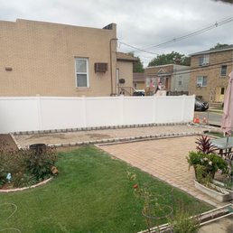 Well done did the Belgium block perimeter for the new driveway they paved in our backyard. Well done did the Belgium block perimeter for the new driveway they paved in our backyard.