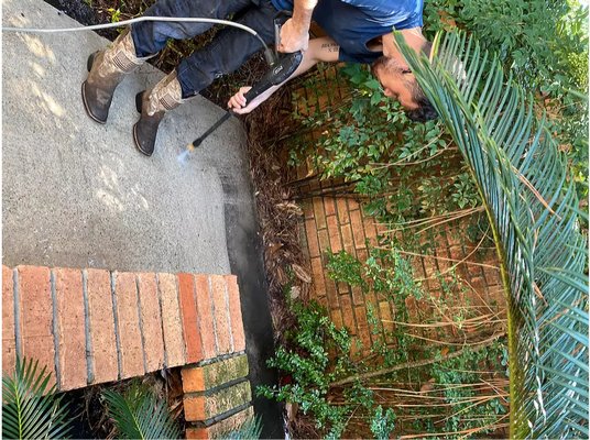 K&J's Property Restorations Logo