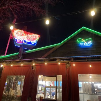 Hook Line & Sinker - Outside - Seafood Near Me - Dallas, Texas