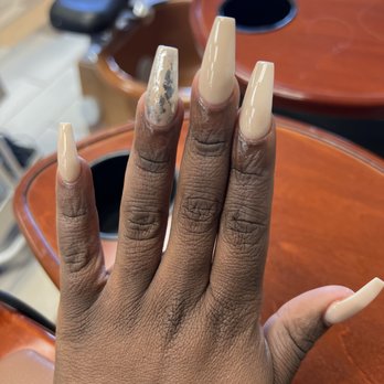 Ivy's Nails & Spa - Nail Salons Near Me - Temecula, California