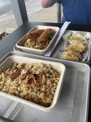 Main Streat Food Hall By H-E-B by null