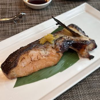 Leichi - salmon collar - Japanese Near Me - Santa Clara, California