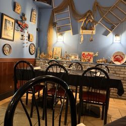 Lobster Shack At Bostons Harbor & Cape - Inside dining room