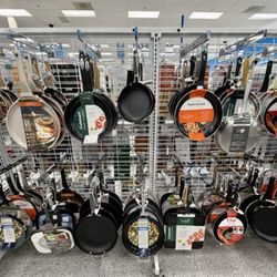 Ross Dress for Less - Frying pans