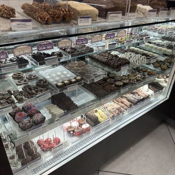 Rocky Mountain Chocolate Factory - Sweet treats - Chocolatiers & Shops Near Me - Orange, California