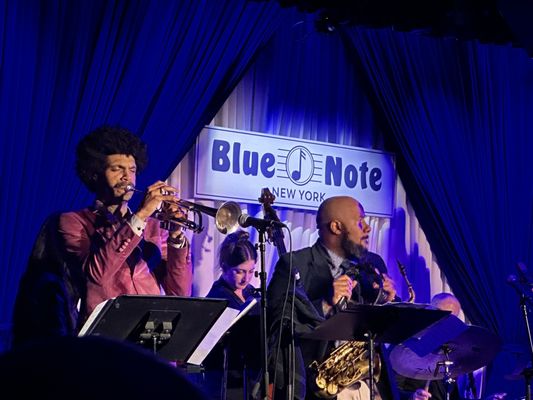 Blue Note by null