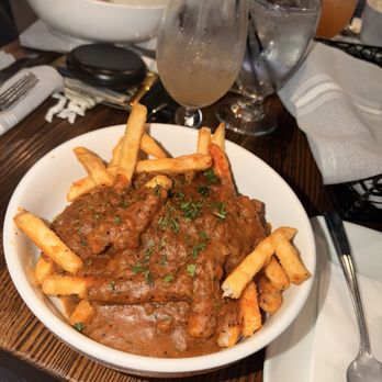 Harold & Belle's - Étouffée fries - Cajun/Creole Near Me - Los Angeles, California Harold & Belle's - Étouffée fries - Cajun/Creole Near Me - Los Angeles, California