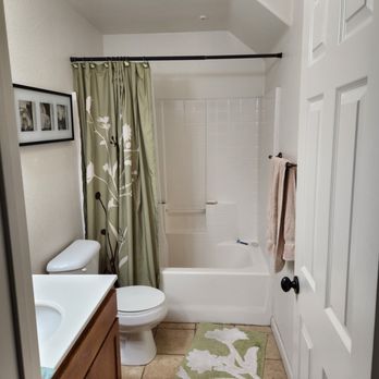 Friendly Remodeling - Downstairs - before - General Contractors Near Me
