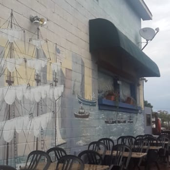 Jeremy's Ale House - Side patio at Jeremy's Ale House - Seafood Near Me - Freeport, New York Jeremy's Ale House - Side patio at Jeremy's Ale House - Seafood Near Me - Freeport, New York
