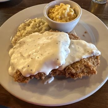 The Lokal Mustang - Chicken fried steak with mashed potatoes and Mac & cheese - New American Near Me - Mustang, Oklahoma The Lokal Mustang - Chicken fried steak with mashed potatoes and Mac & cheese - New American Near Me - Mustang, Oklahoma