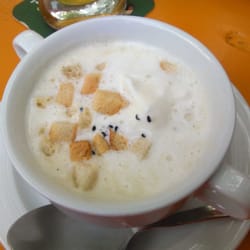 Gaststätte Drei Linden - Pastinakenschaumsuppe