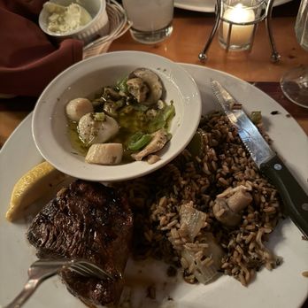 The Freighthouse Restaurant - Filet teriyaki and scallops - Seafood Near Me - La Crosse, Wisconsin