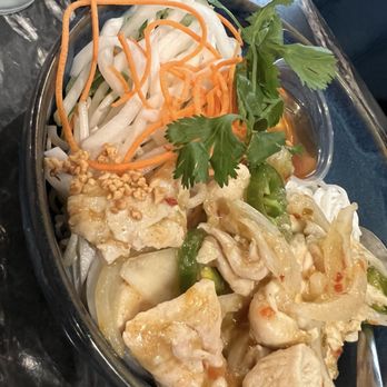 Pho Momma - Chicken Vermicelli - Noodles Near Me - Sacramento, California