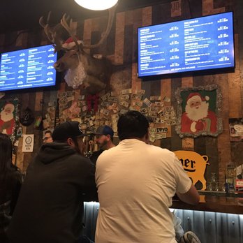 Dutch's Brewhouse - Breweries Near Me - Long Beach, California