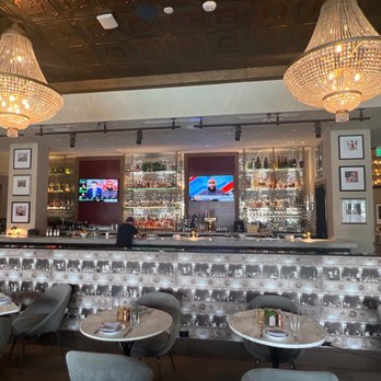 Hotel ZaZa Austin Downtown - The bar - Hotels Near Me - Austin, Texas Hotel ZaZa Austin Downtown - The bar - Hotels Near Me - Austin, Texas