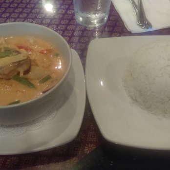 Thai Thani - Chicken Red Curry - Thai Near Me - Orlando, Florida Thai Thani - Chicken Red Curry - Thai Near Me - Orlando, Florida