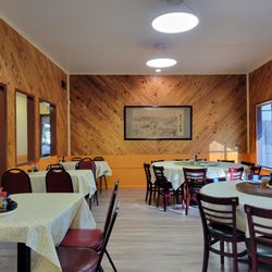 Peking Alley - Cute and cheerful dining area.  This business also does lots of takeout!