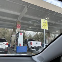 Costco Gasoline - Self serve is now an option in Portland, OR.
