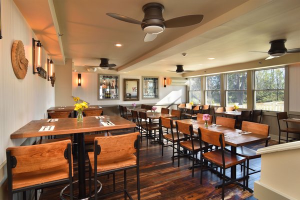 Bay Breeze Inn by null