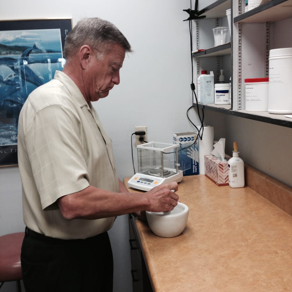 GOLDSMITH PHARMACY Updated May 2024 13354 Manchester Rd, Saint