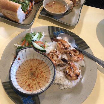 Jasmine Deli - Broken Rice Plates-shrimp - Vietnamese Near Me - Minneapolis, Minnesota