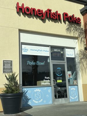 Honeyfish Poke by null