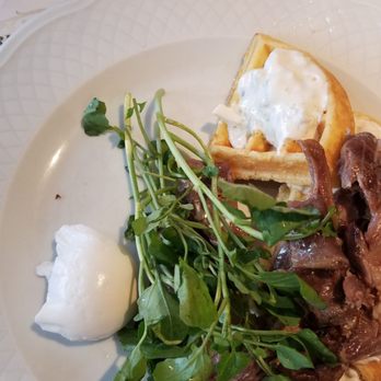 Régine Café - Duck Confit Corn Waffles. - Breakfast & Brunch Near Me - Montreal, Quebec Régine Café - Duck Confit Corn Waffles. - Breakfast & Brunch Near Me - Montreal, Quebec