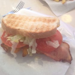Urban Diner - Sandwich de pollo crujiente
