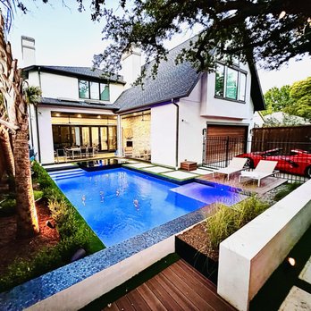 Living Water Custom Pools - Pool & Hot Tub Service Near Me - Plano, Texas