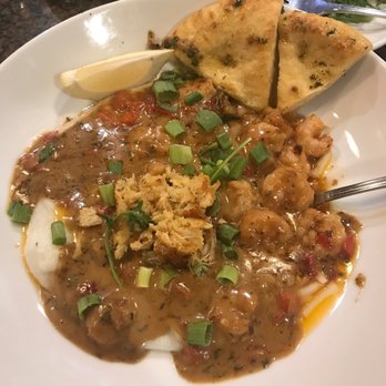 Another Broken Egg Cafe - Shrimp and grits with half of a crab cake added by me - Breakfast & Brunch Near Me - Nashville, Tennessee