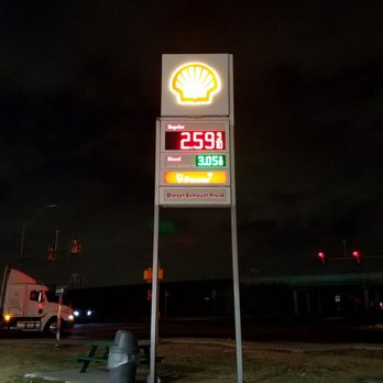 Shell - She'll come back here I'm sure - Gas Stations Near Me - San Antonio, Texas Shell - She'll come back here I'm sure - Gas Stations Near Me - San Antonio, Texas